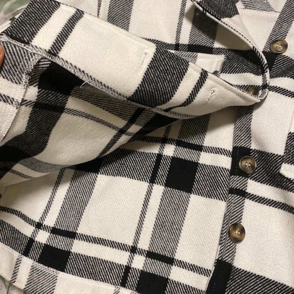 Plaid button down jacket - Picture 3 of 3